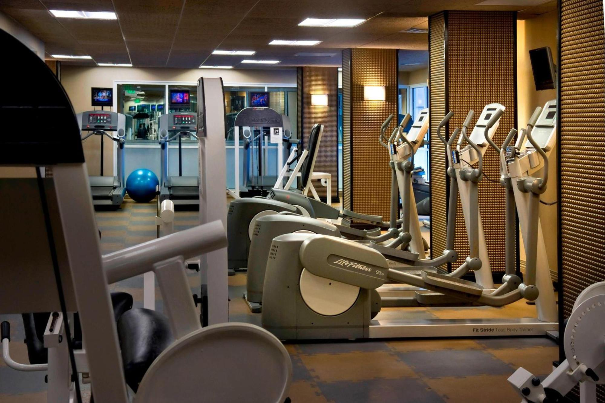Stamford Marriott Hotel & Spa Buitenkant foto